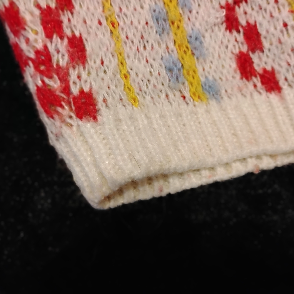 Colorful Patterned Women's Cardigan - Picture 5 of 11